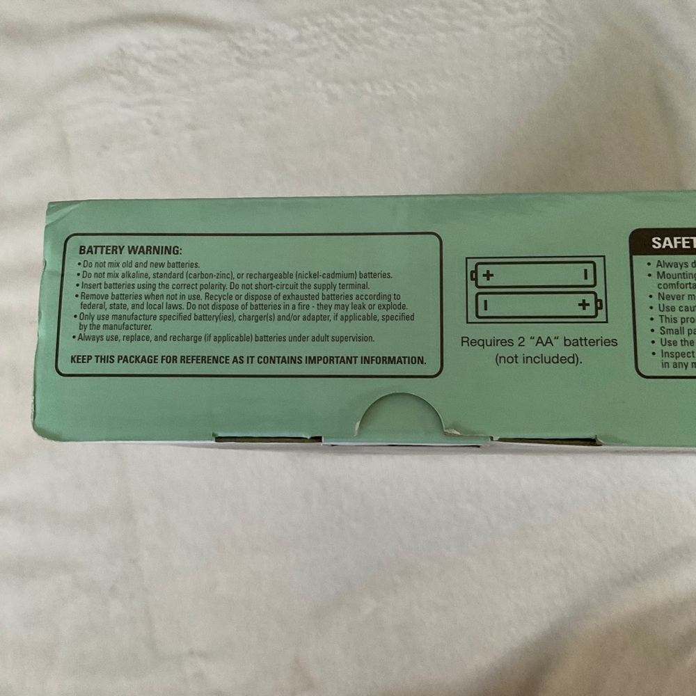 Order Home Collection "R" Metal LED Marquee Sign - Picture 3 of 4